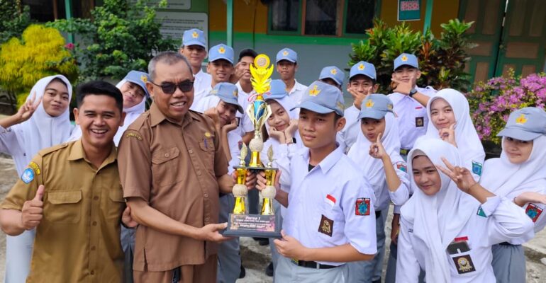 LOMBA PASKIBRA